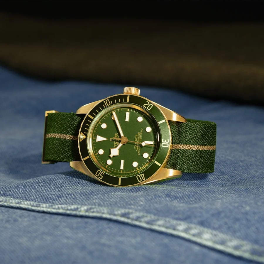 Tudor black bay online green bezel