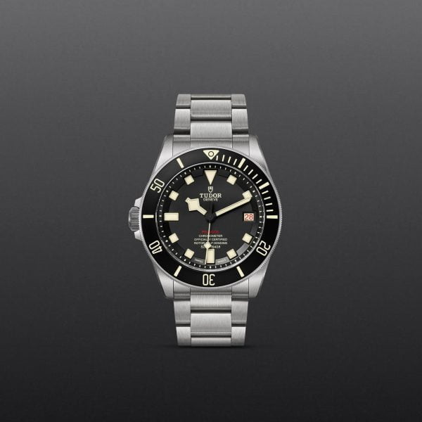 M25610TNL 0001 tudor watch carousel 1 4 10 2023 1