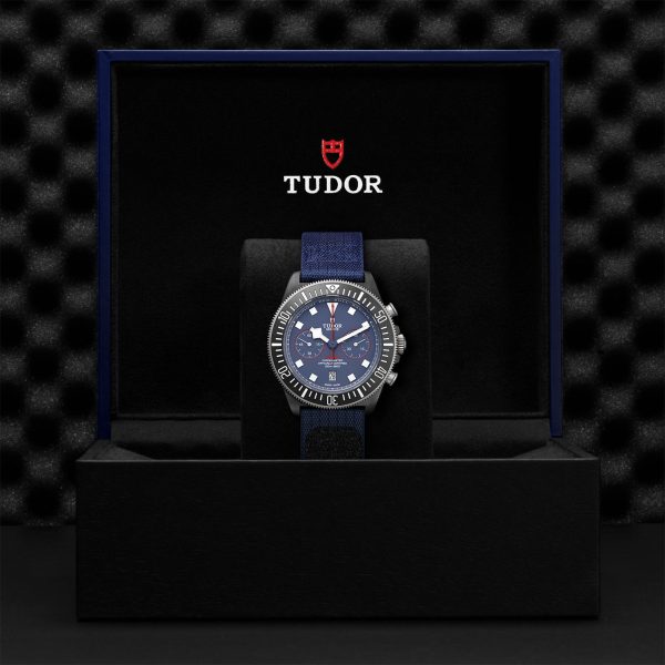 M25807KN 0001 tudor watch carousel 4 4 10 2023