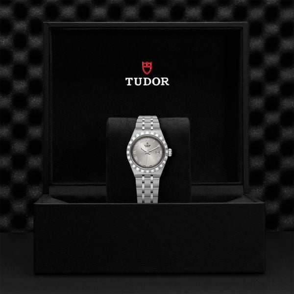 M28300 0001 tudor watch carousel 4 4 10 2023 1