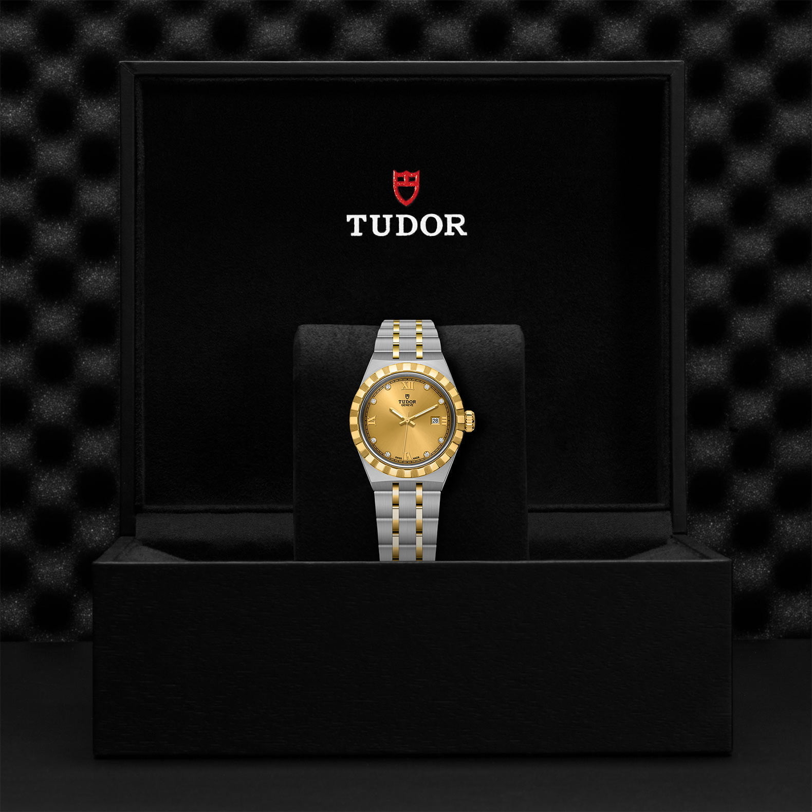 M28303 0006 Tudor Watch Carousel 4 4 10 2023 1