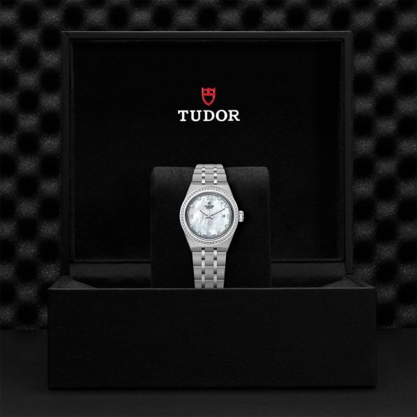 M28320 0001 tudor watch carousel 4 4 10 2023 1