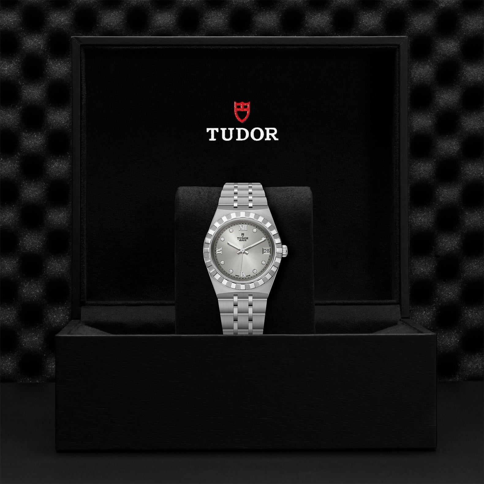 M28400 0002 Tudor Watch Carousel 4 4 10 2023 1