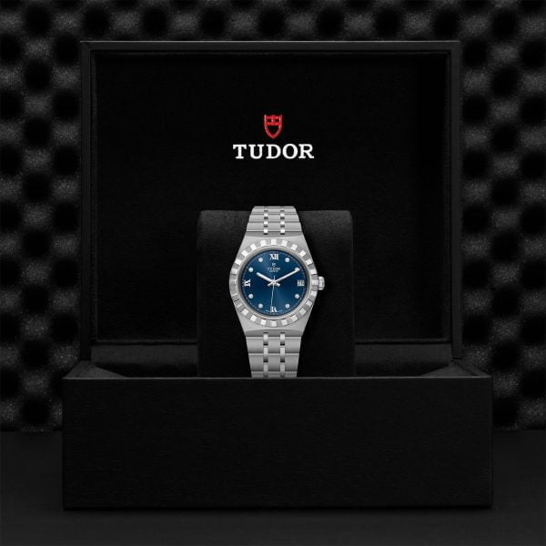 M28400 0007 tudor watch carousel 4 4 10 2023 1