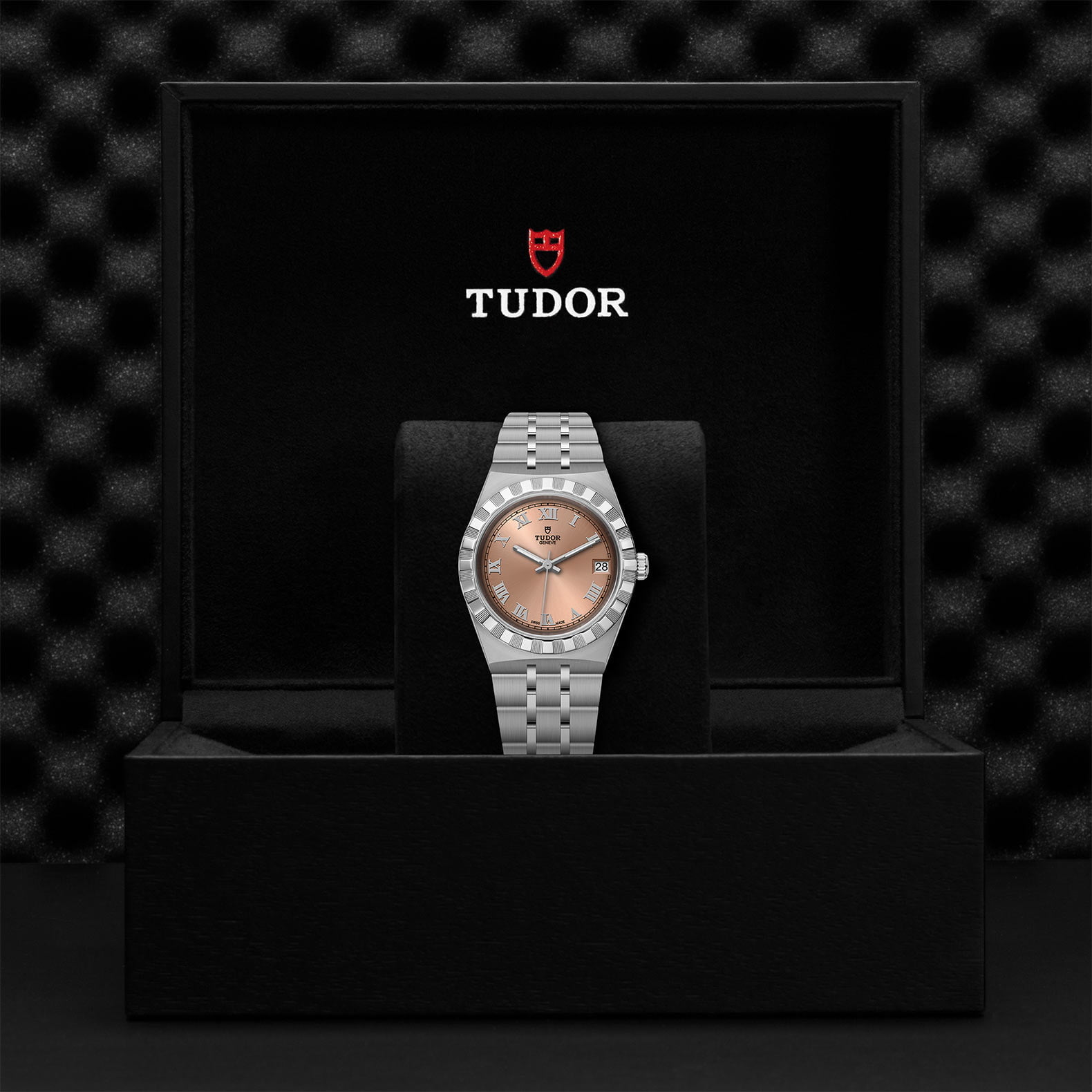 M28400 0009 Tudor Watch Carousel 4 4 10 2023 1