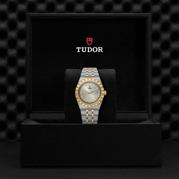 M28403 0001 tudor watch carousel 4 4 10 2023 1