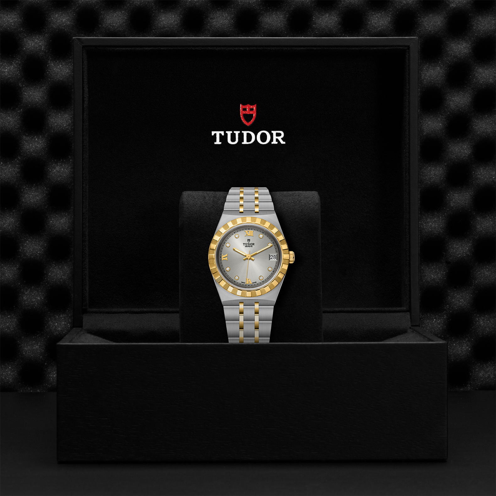 M28403 0002 Tudor Watch Carousel 4 4 10 2023 1