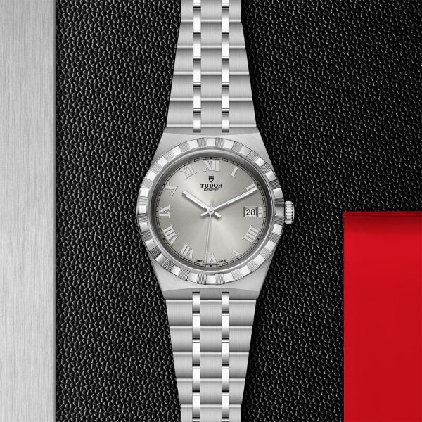 M28500 0001 tudor watch carousel 2 4 10 2023 1