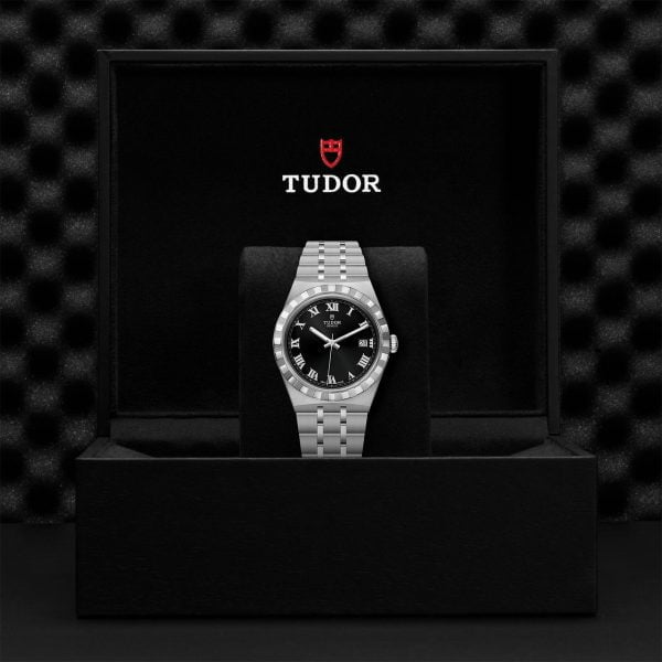 M28500 0003 tudor watch carousel 4 4 10 2023 1