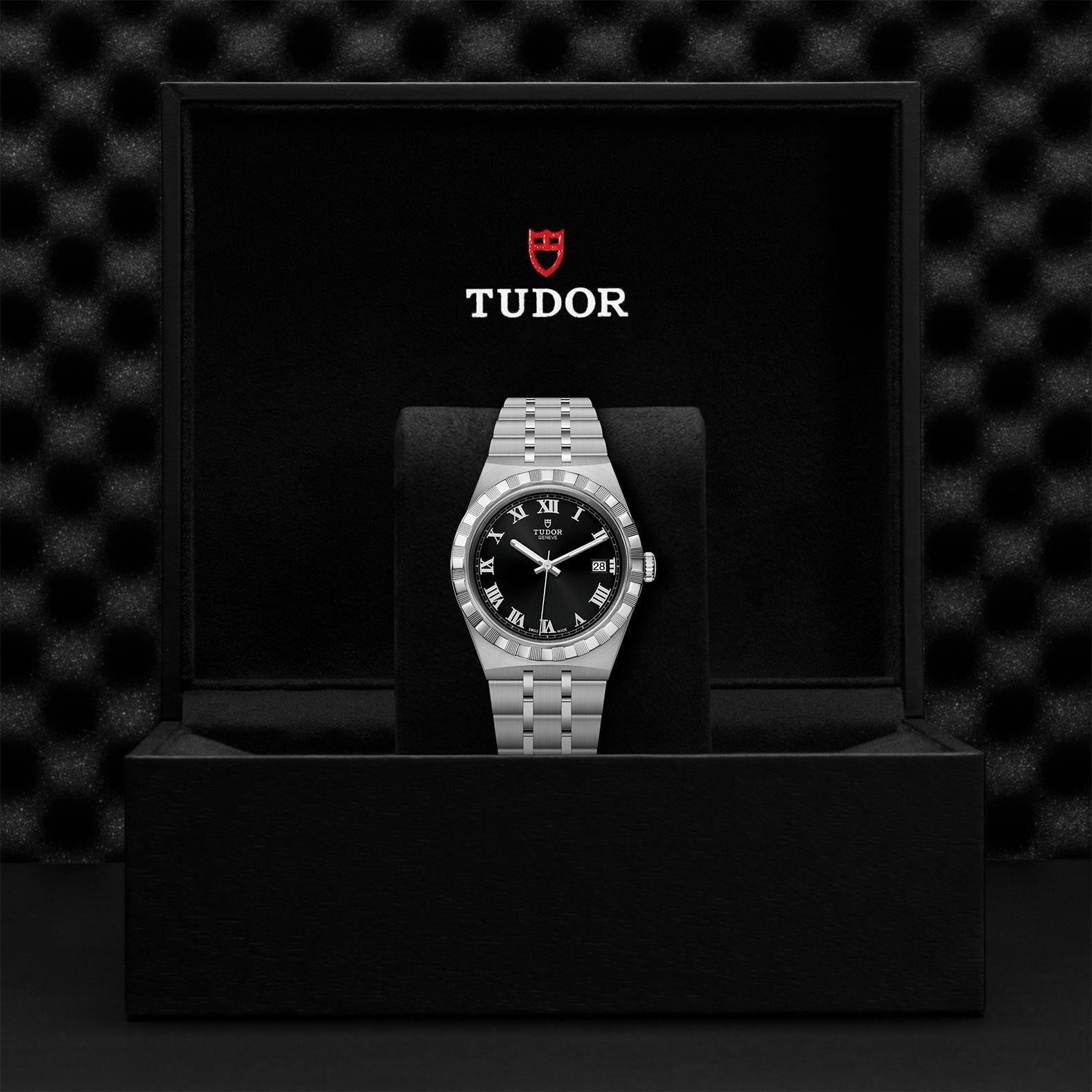 M28500 0003 Tudor Watch Carousel 4 4 10 2023 1