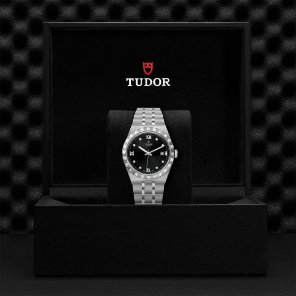 M28500 0004 tudor watch carousel 4 4 10 2023 1