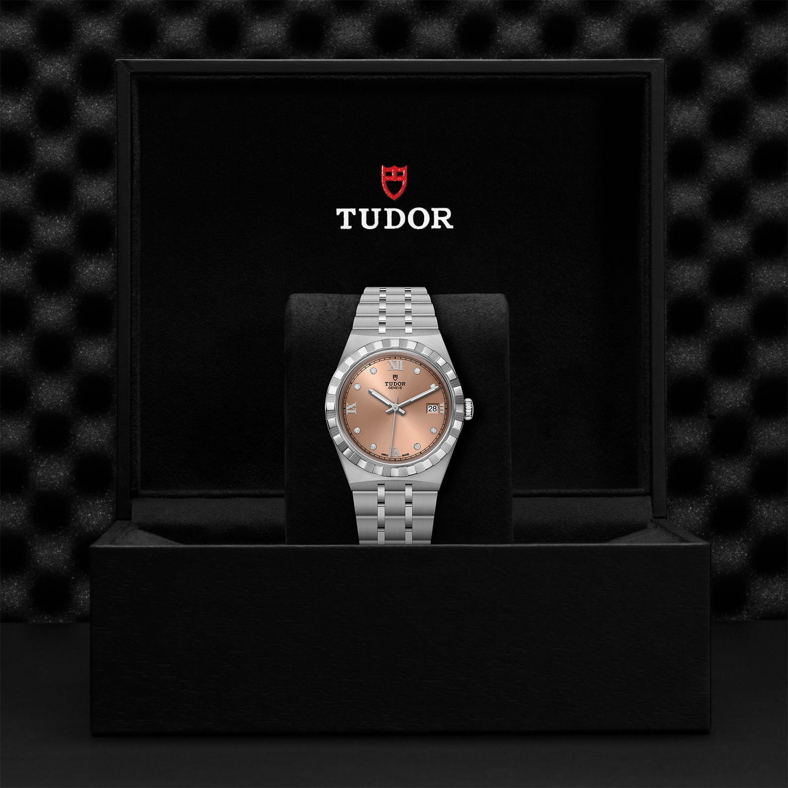 M28500 0009 Tudor Watch Carousel 4 4 10 2023 1