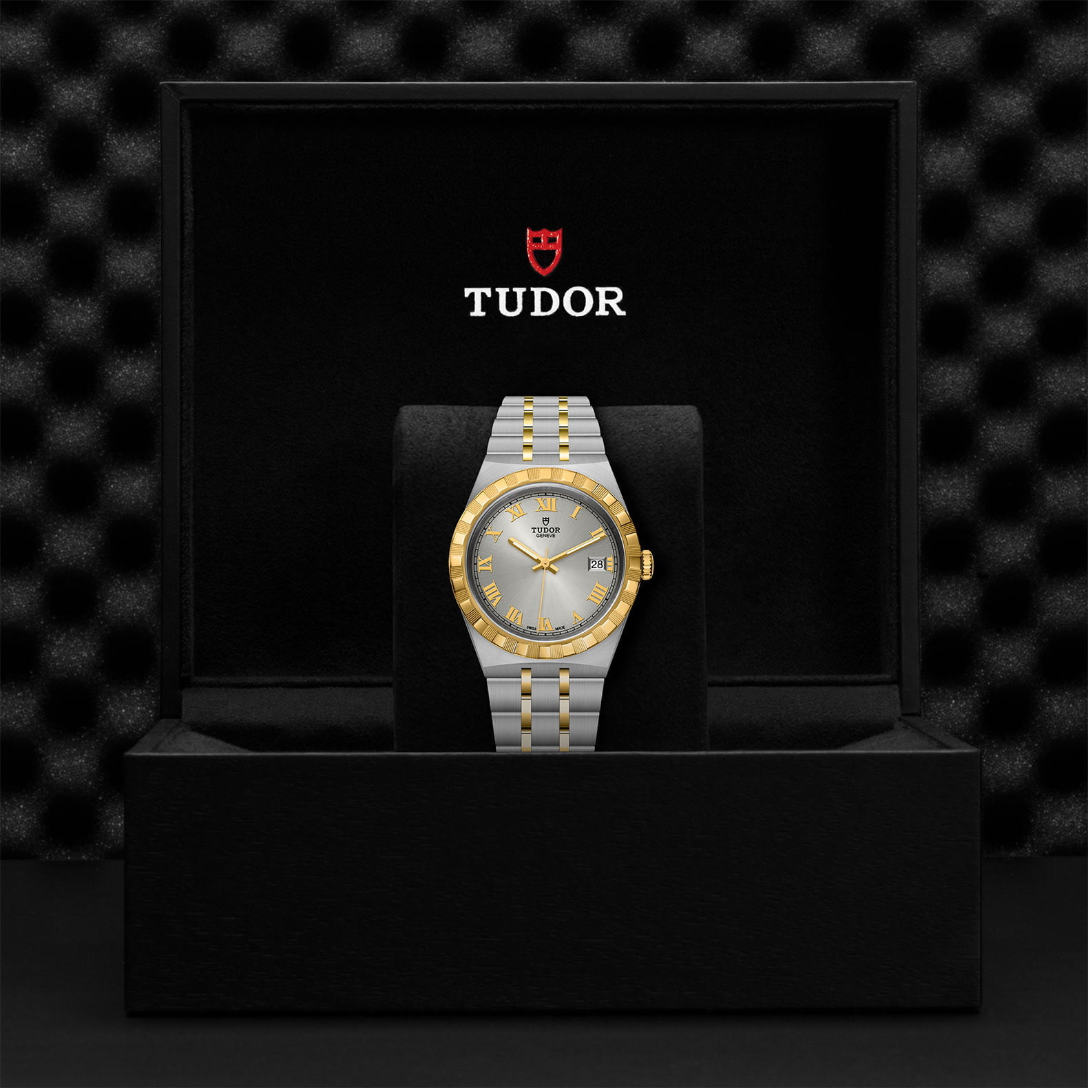 M28503 0001 Tudor Watch Carousel 4 4 10 2023 1