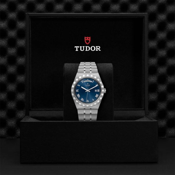 M28600 0005 tudor watch carousel 4 4 10 2023 1