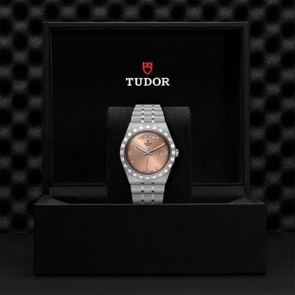 M28600 0011 tudor watch carousel 4 4 10 2023 1