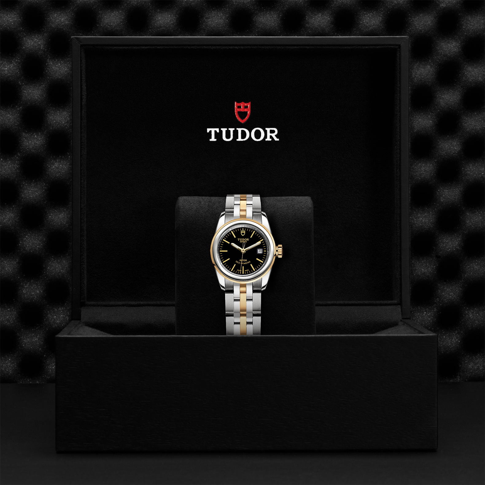 M51003 0008 Tudor Watch Carousel 4 4 10 2023 1