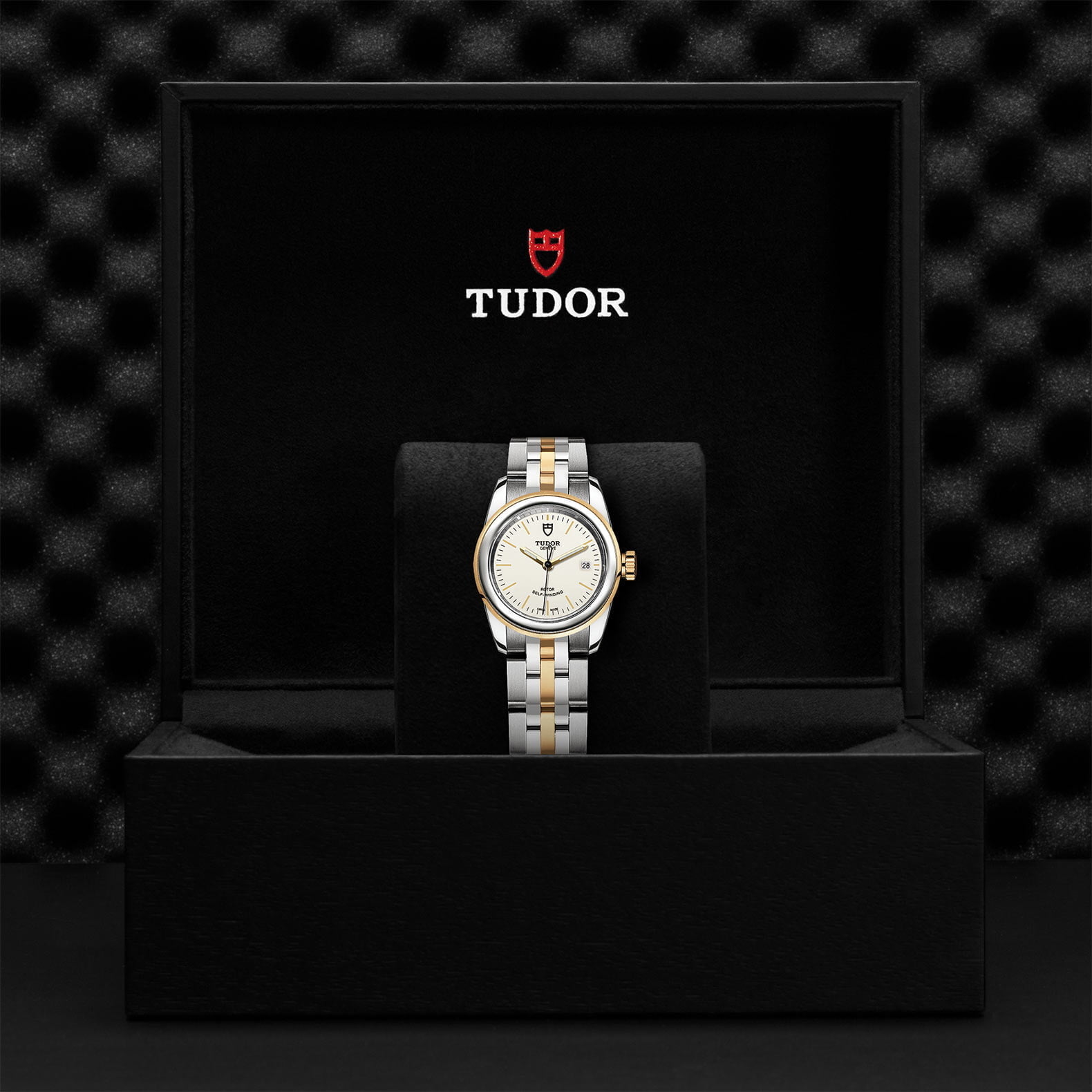 M51003 0025 Tudor Watch Carousel 4 4 10 2023 1