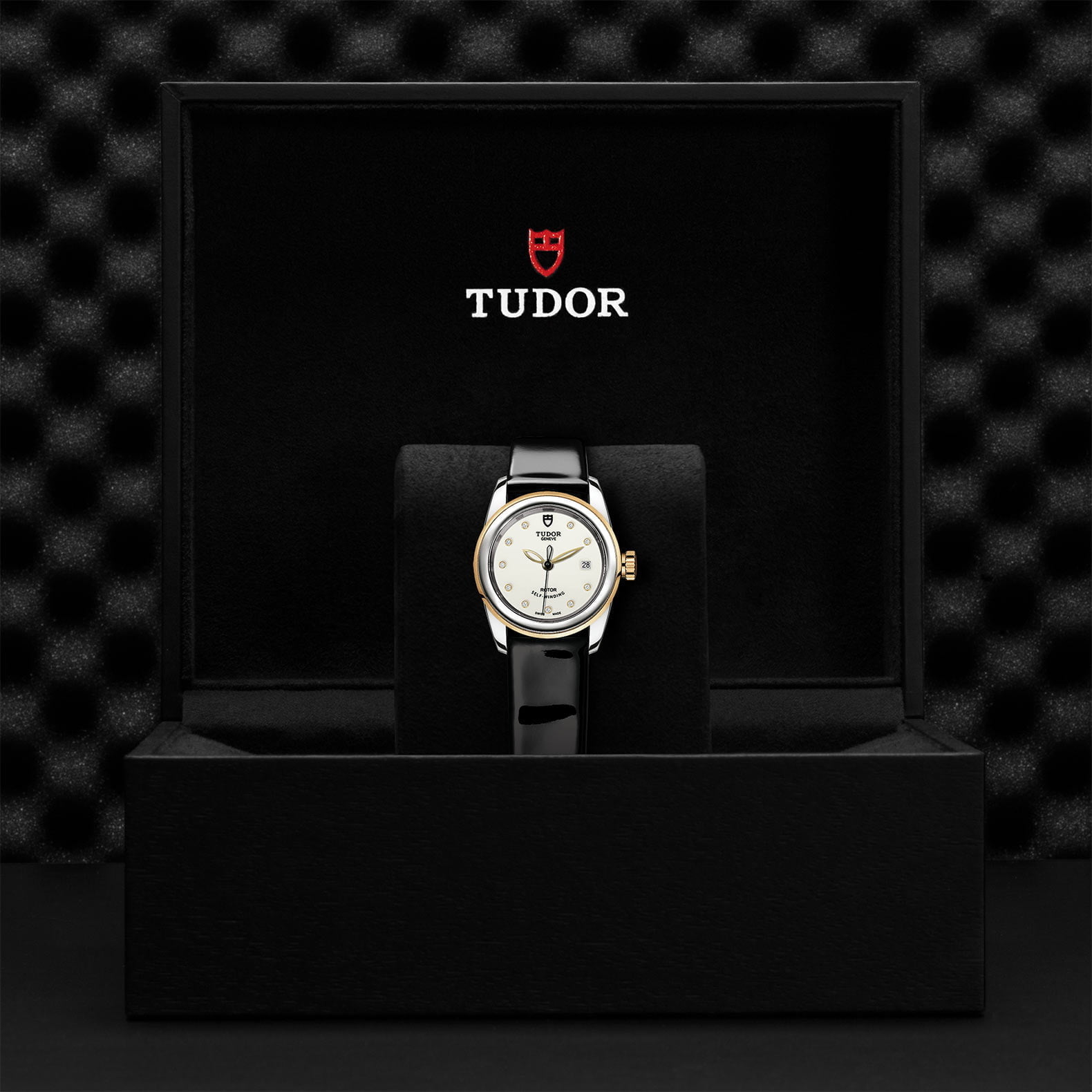 M51003 0028 Tudor Watch Carousel 4 4 10 2023 1