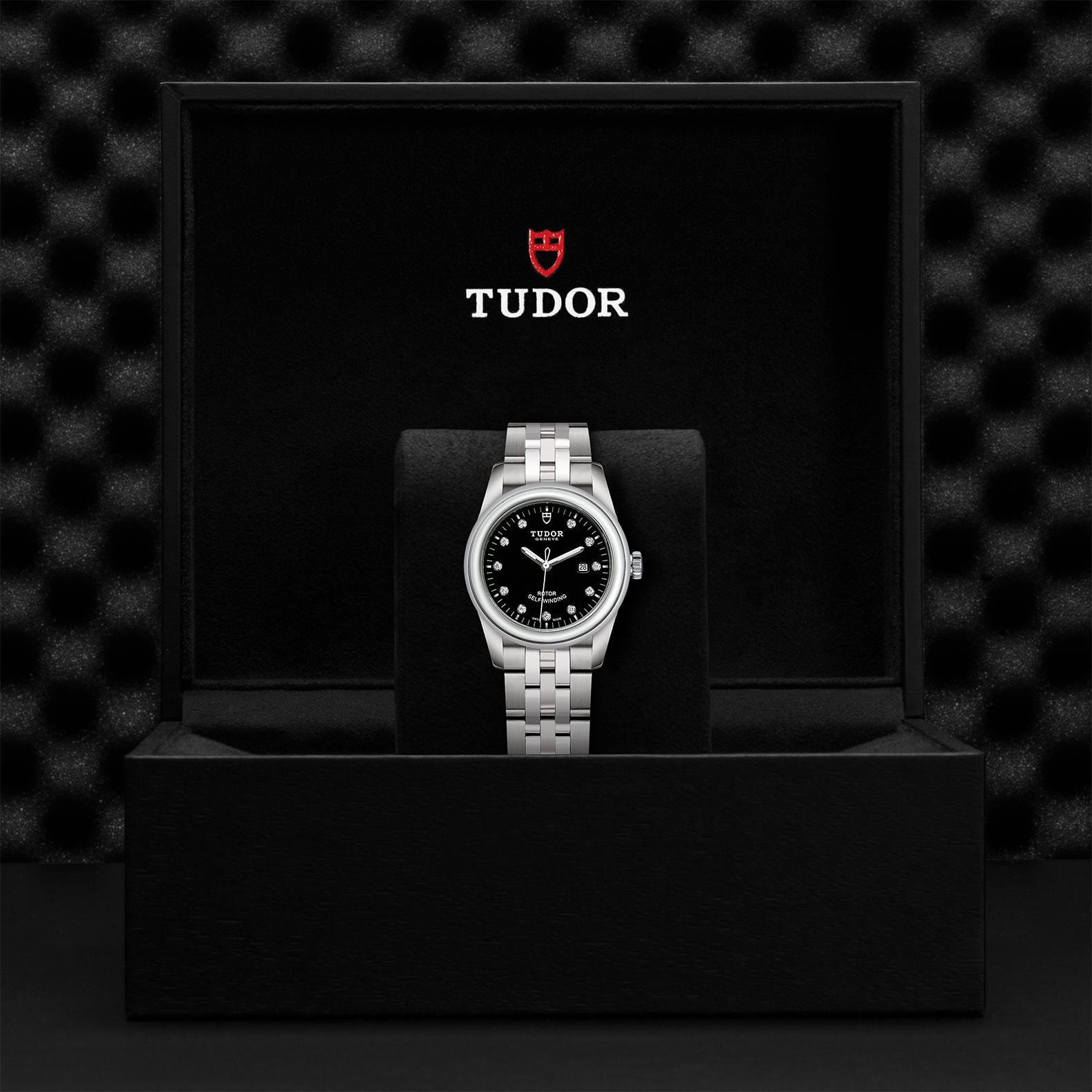 M53000 0001 Tudor Watch Carousel 4 4 10 2023 1