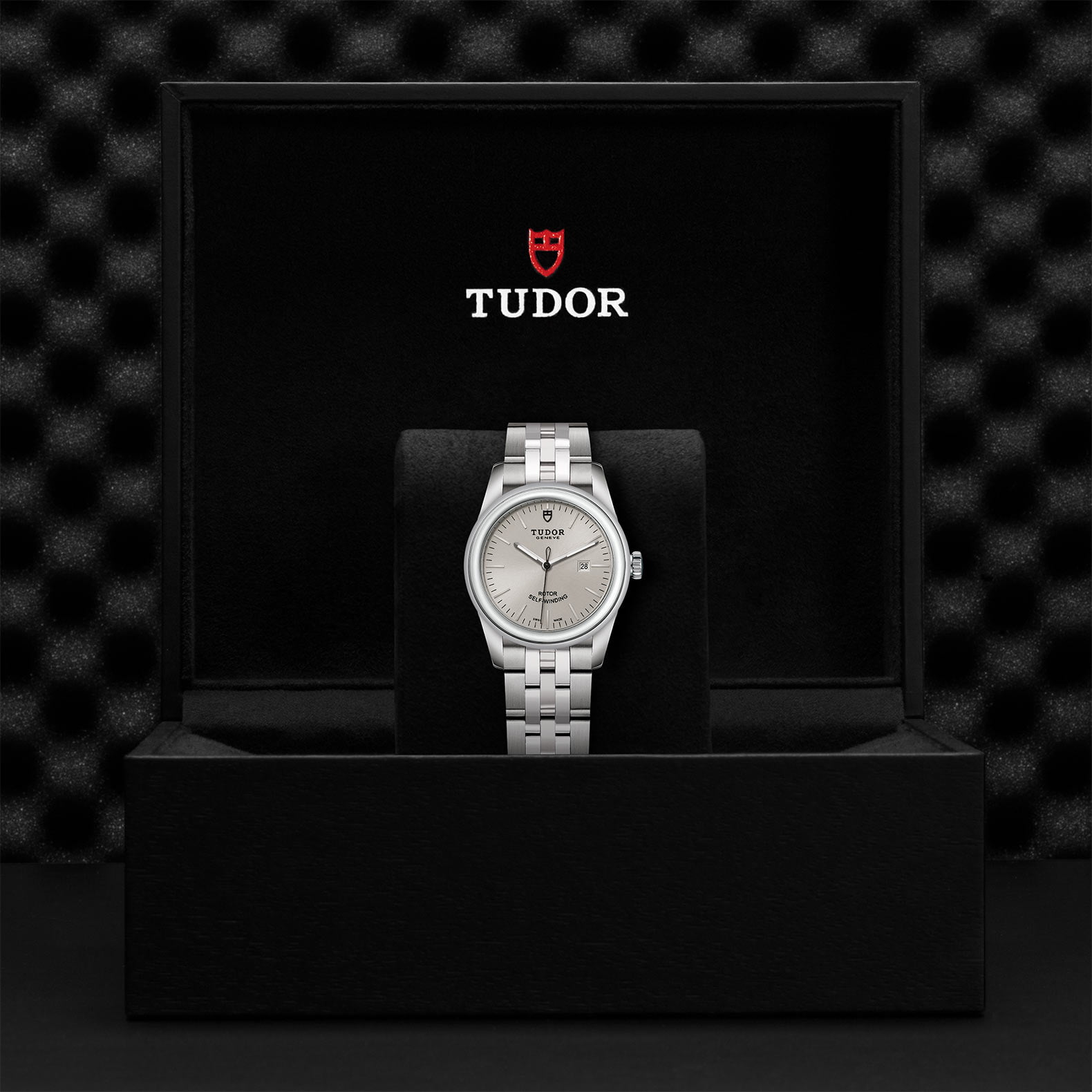 M53000 0004 Tudor Watch Carousel 4 4 10 2023 1