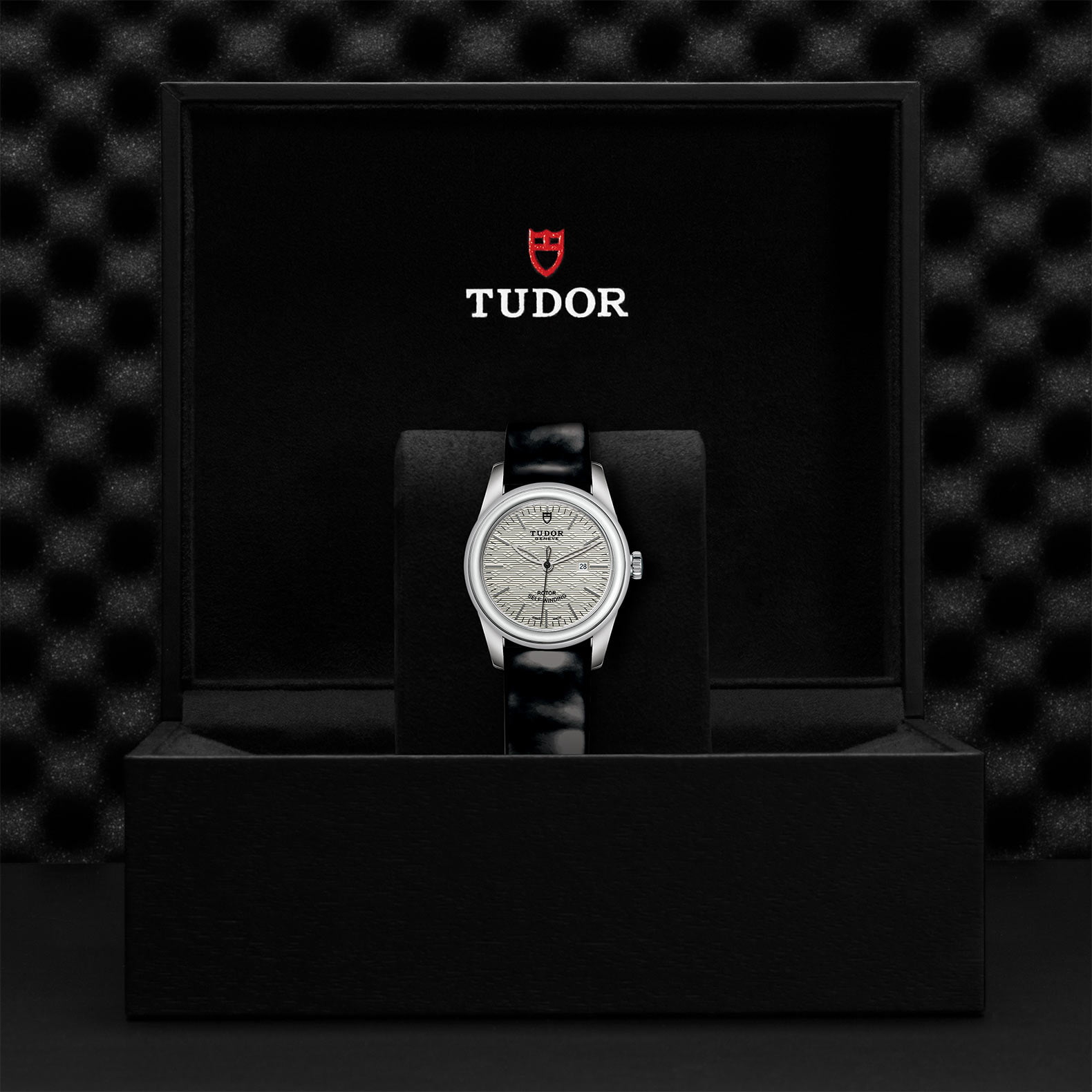 M53000 0015 Tudor Watch Carousel 4 4 10 2023 1