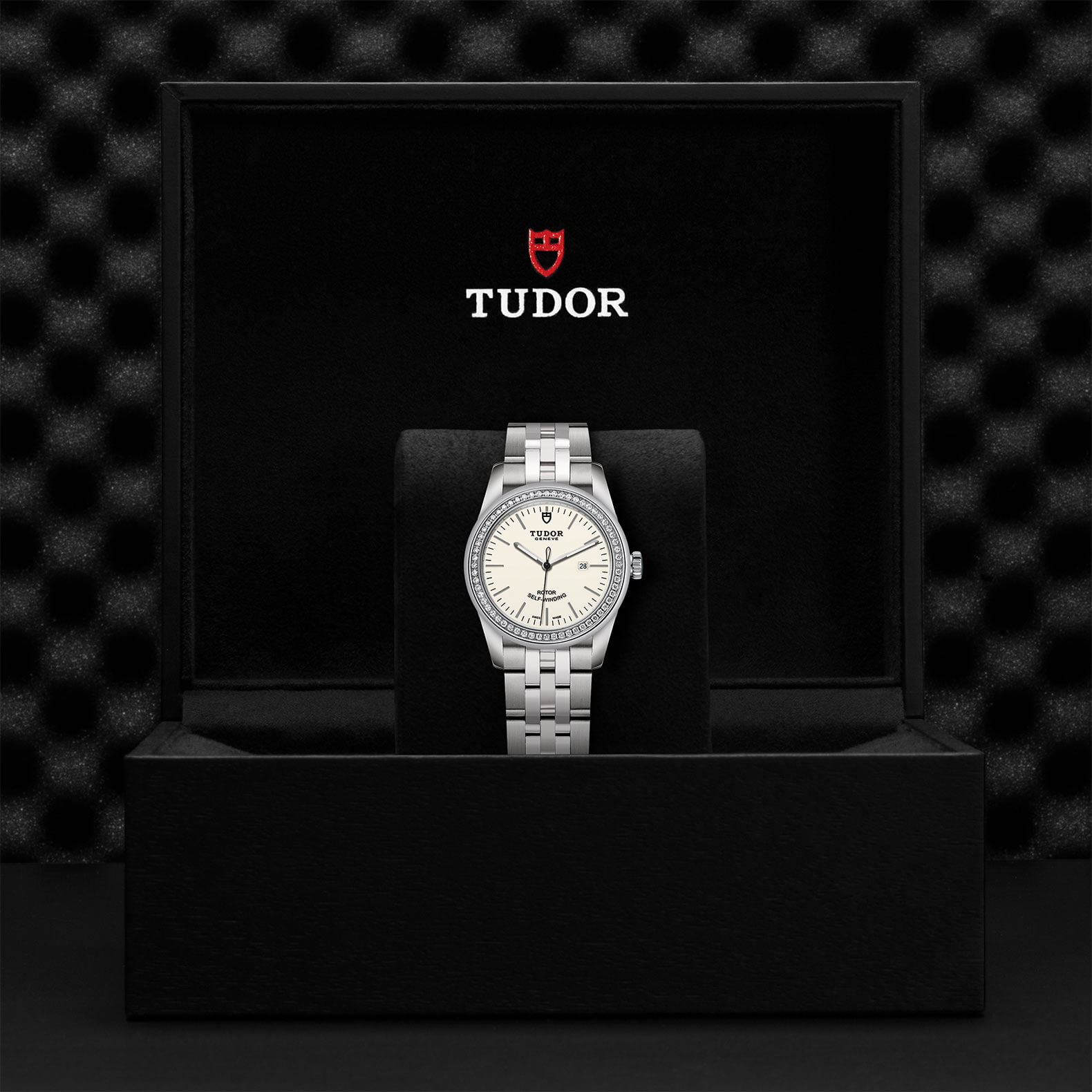M53020 0073 Tudor Watch Carousel 4 4 10 2023 1