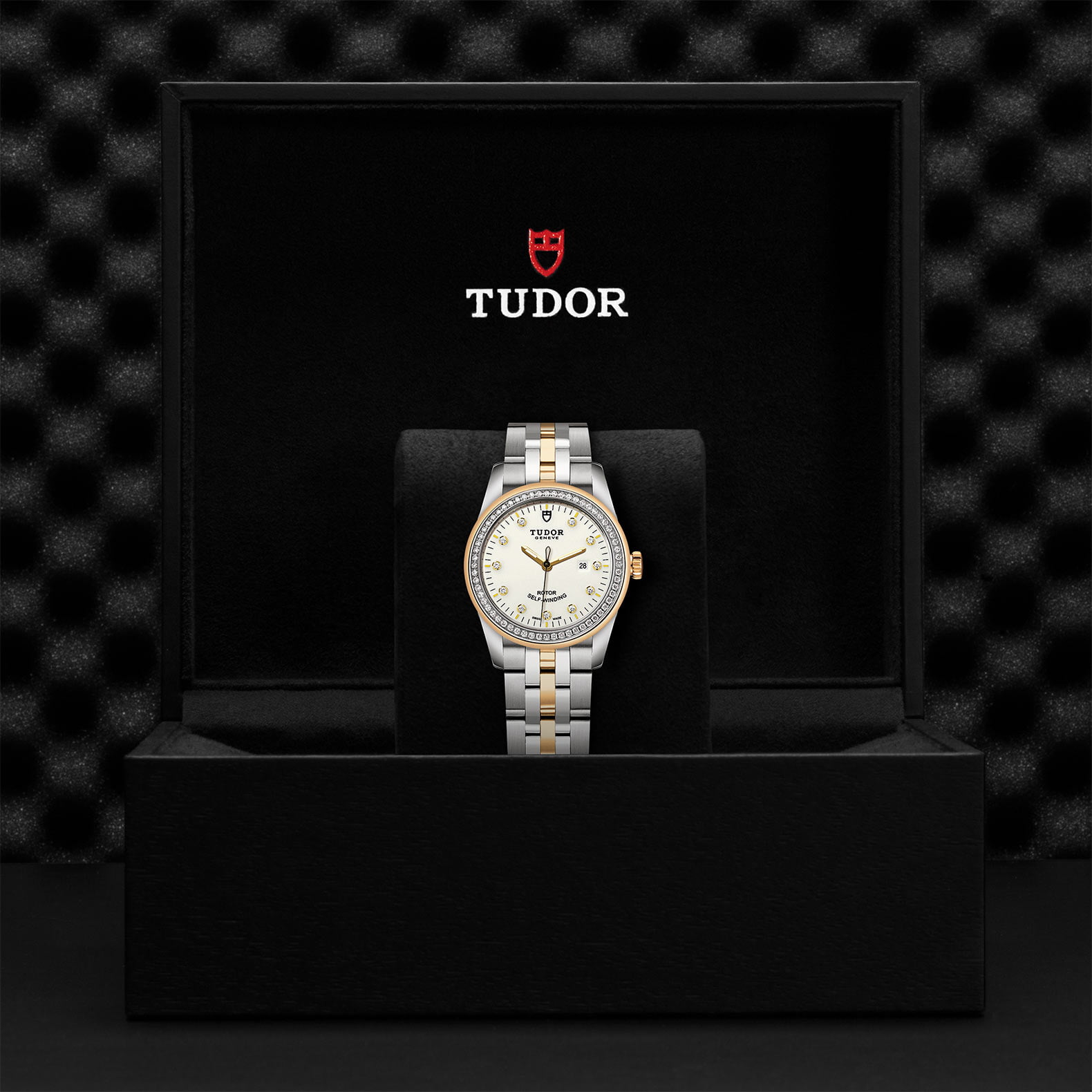 M53023 0066 Tudor Watch Carousel 4 4 10 2023 1