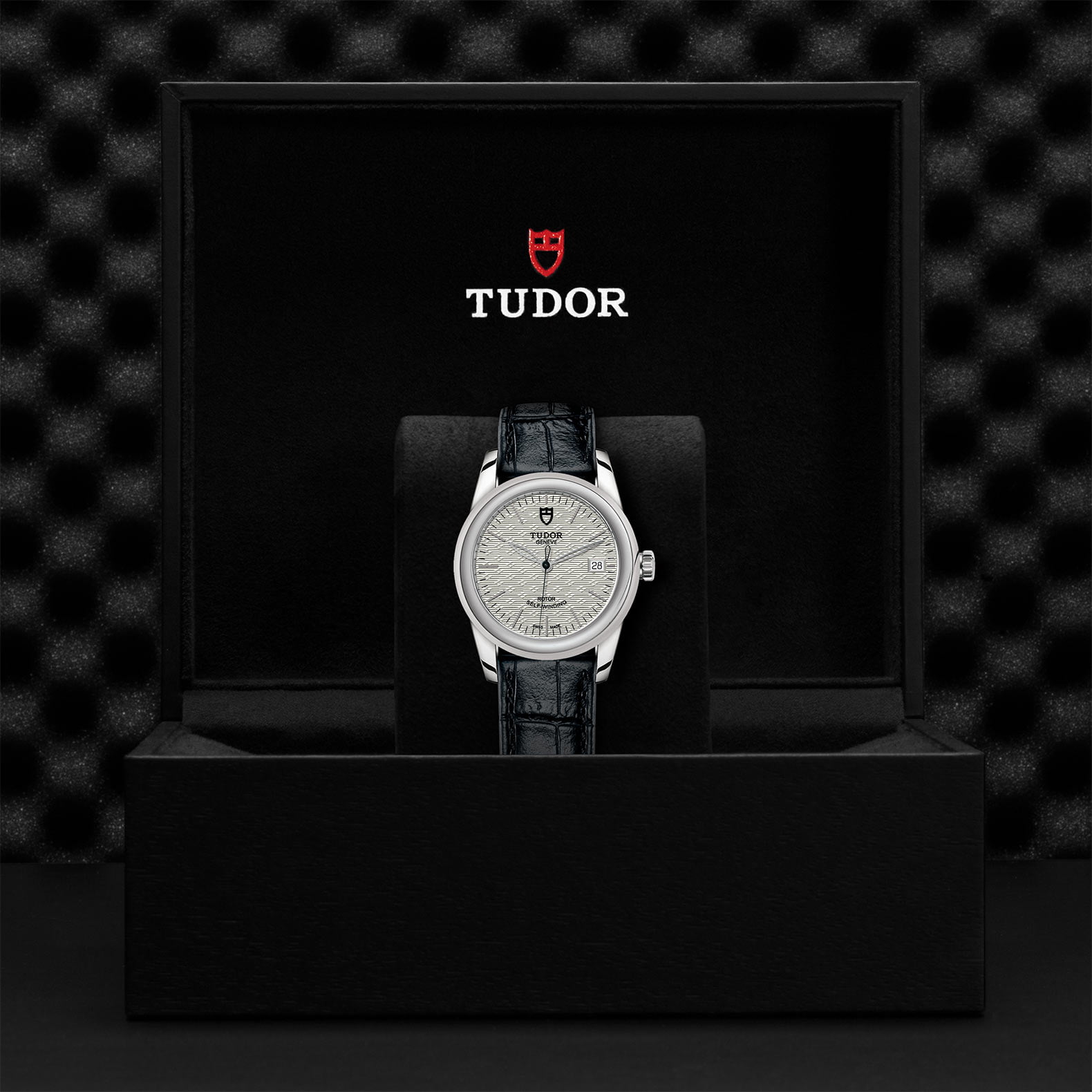 M55000 0050 Tudor Watch Carousel 4 4 10 2023 1