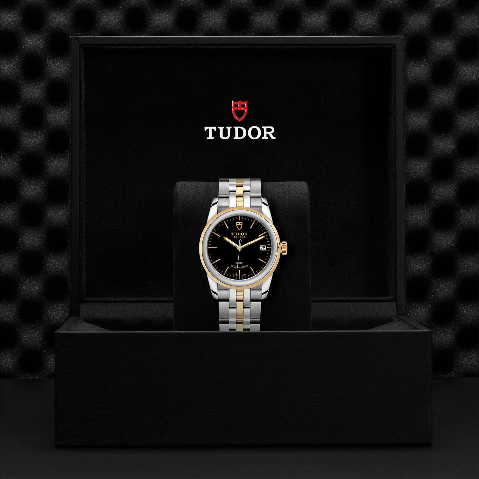 M55003 0007 Tudor Watch Carousel 4 4 10 2023 1