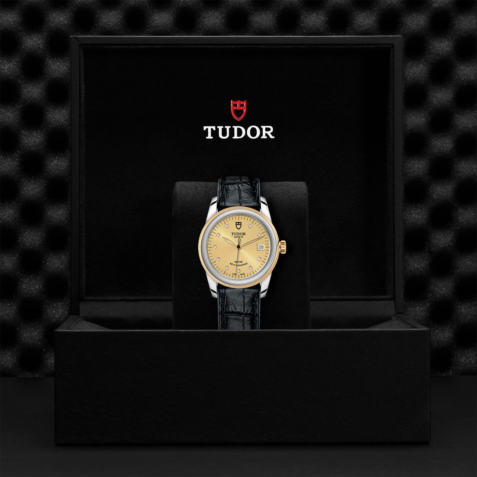 M55003 0051 Tudor Watch Carousel 4 4 10 2023 1