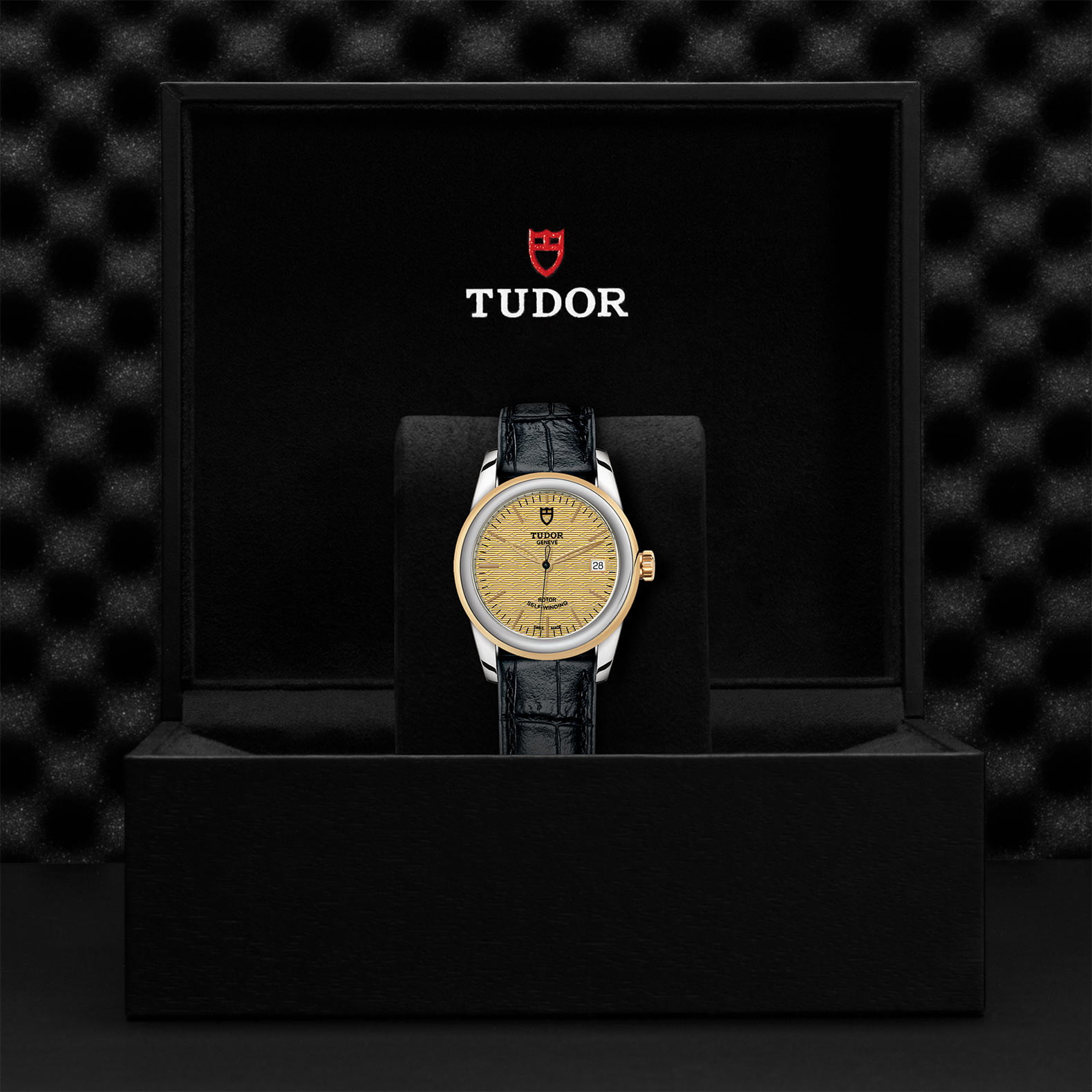 M55003 0060 Tudor Watch Carousel 4 4 10 2023 1
