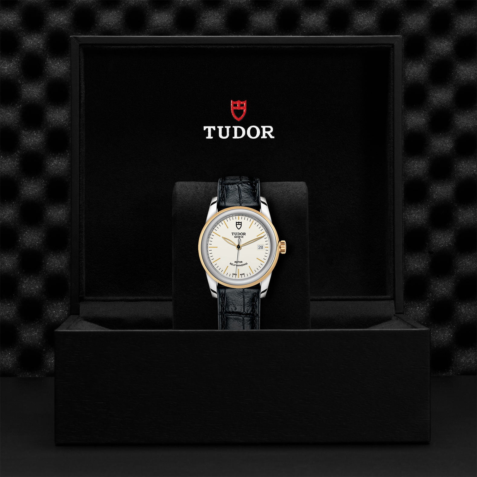 M55003 0086 Tudor Watch Carousel 4 4 10 2023 1