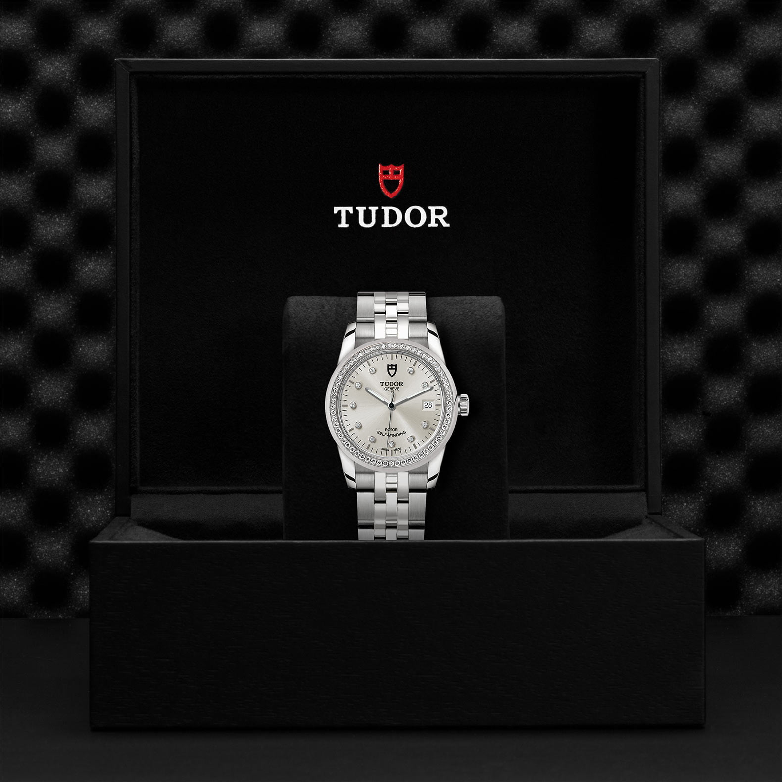 M55020 0003 Tudor Watch Carousel 4 4 10 2023 1