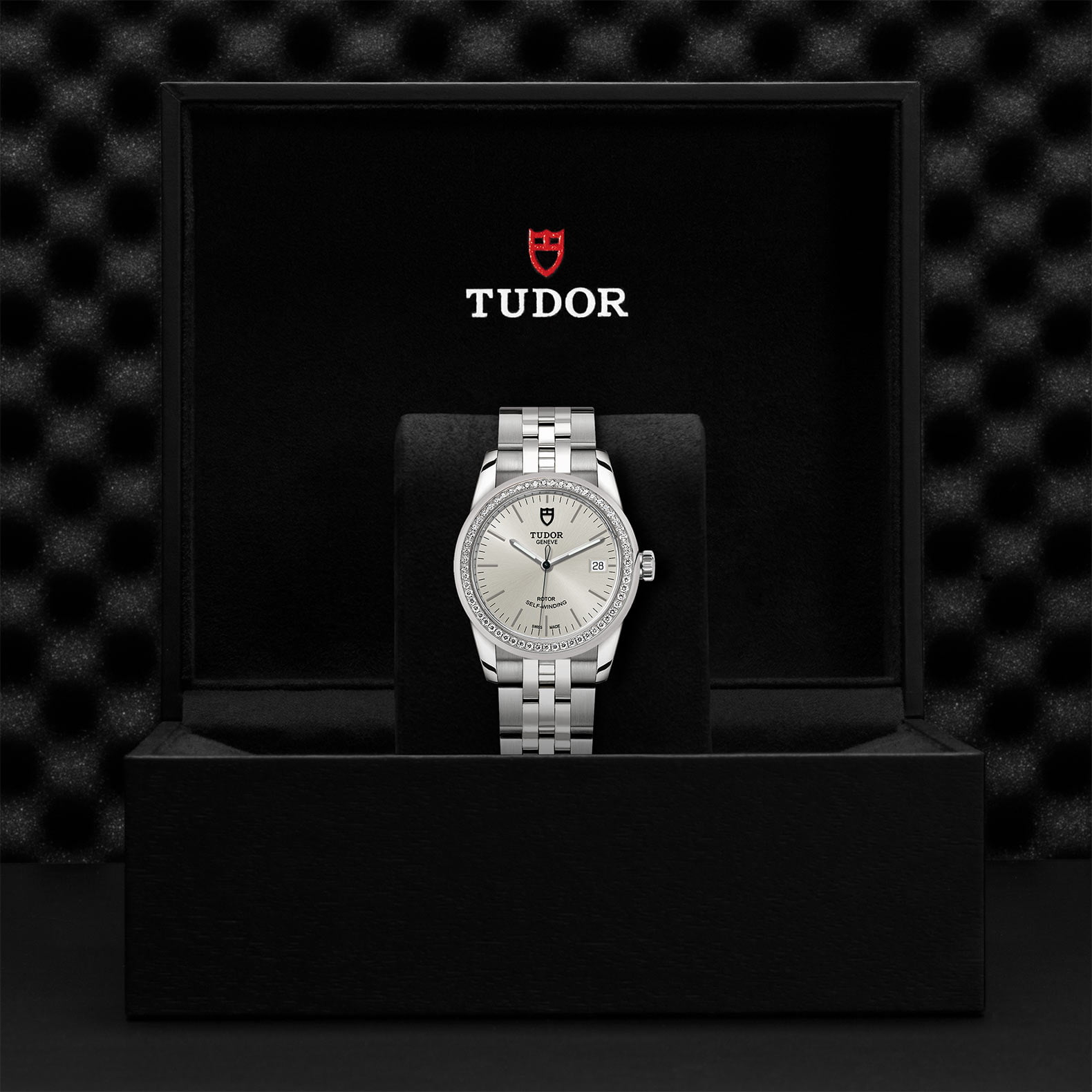 M55020 0004 Tudor Watch Carousel 4 4 10 2023 1
