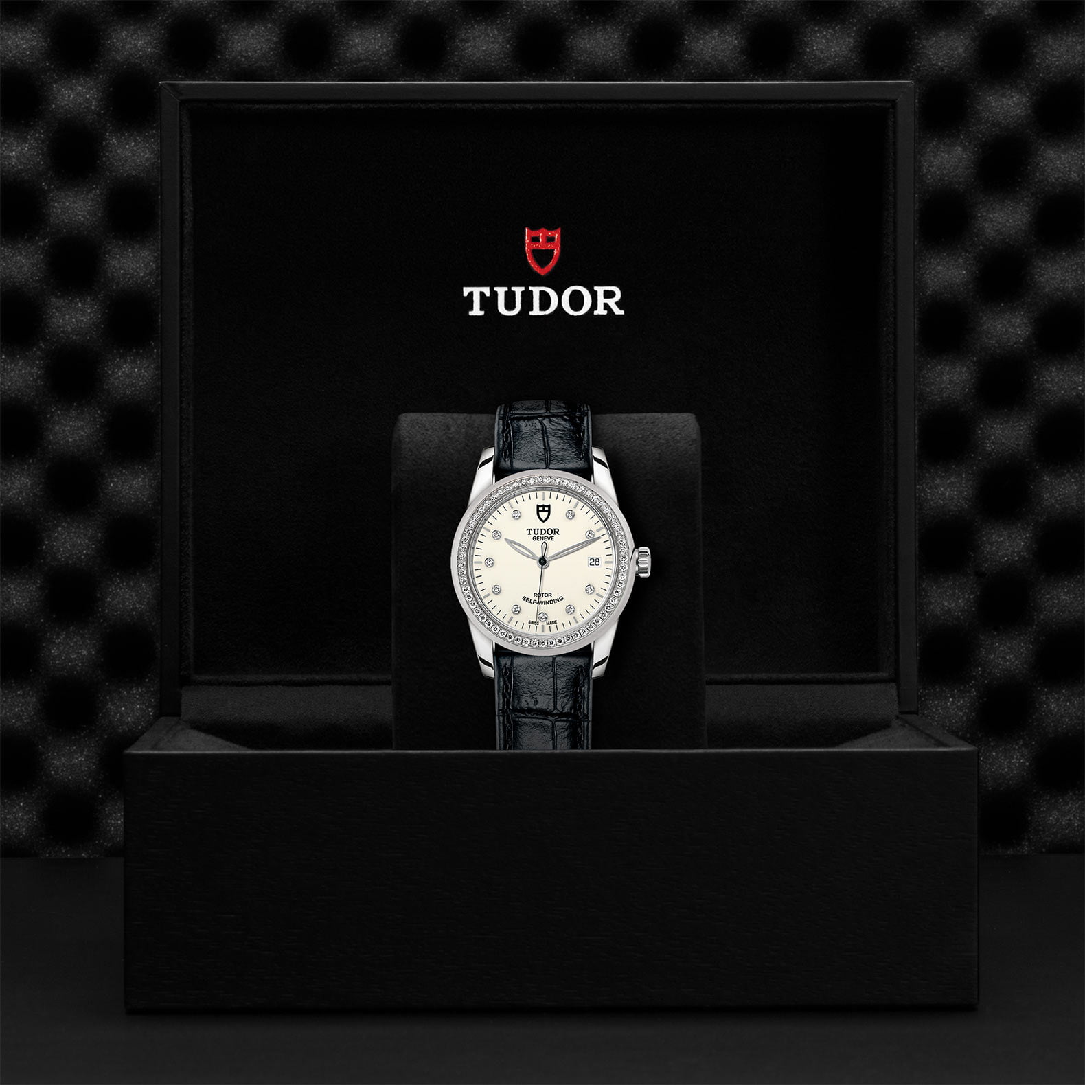 M55020 0108 Tudor Watch Carousel 4 4 10 2023 1