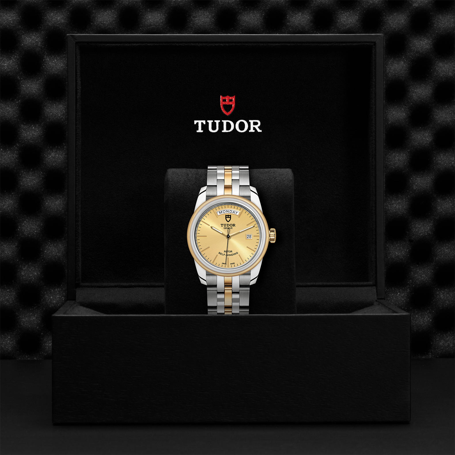 M56003 0005 Tudor Watch Carousel 4 4 10 2023 1