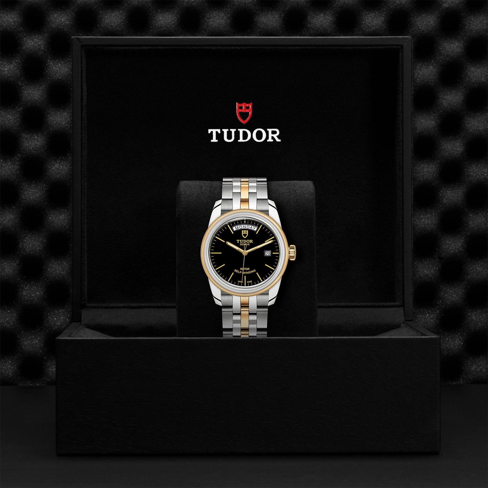 M56003 0007 Tudor Watch Carousel 4 4 10 2023 1