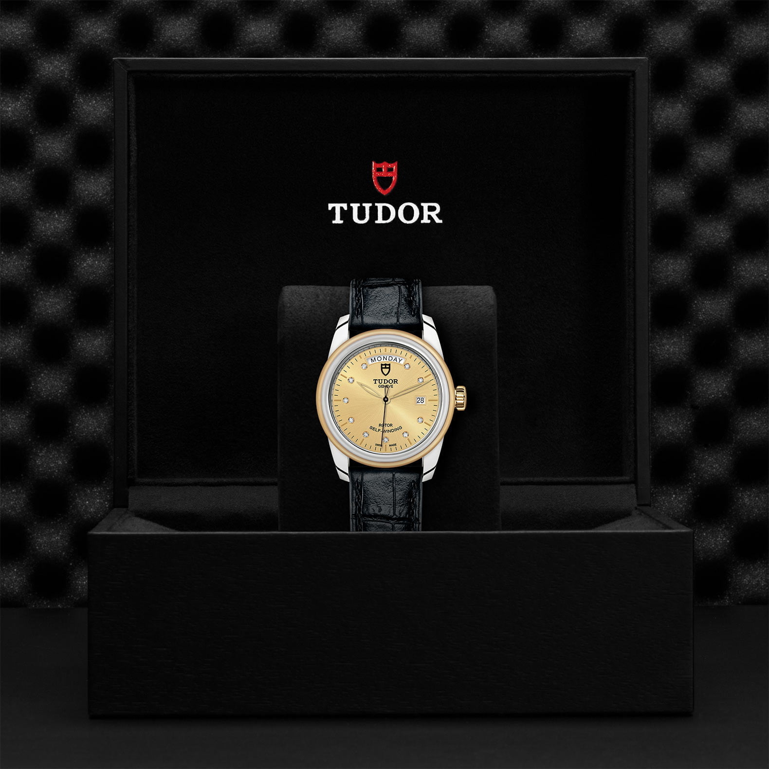 M56003 0035 Tudor Watch Carousel 4 4 10 2023 1
