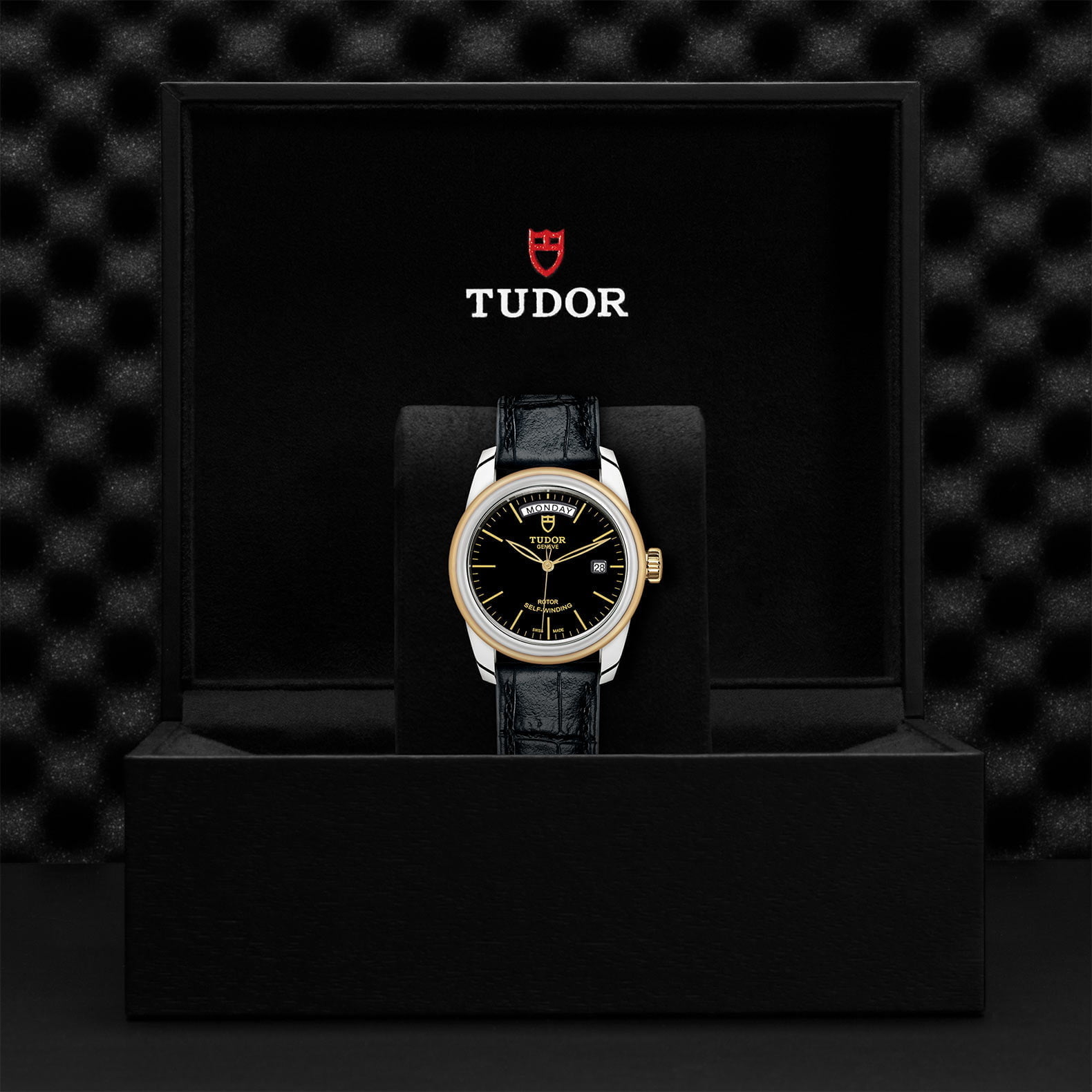 M56003 0040 Tudor Watch Carousel 4 4 10 2023 1
