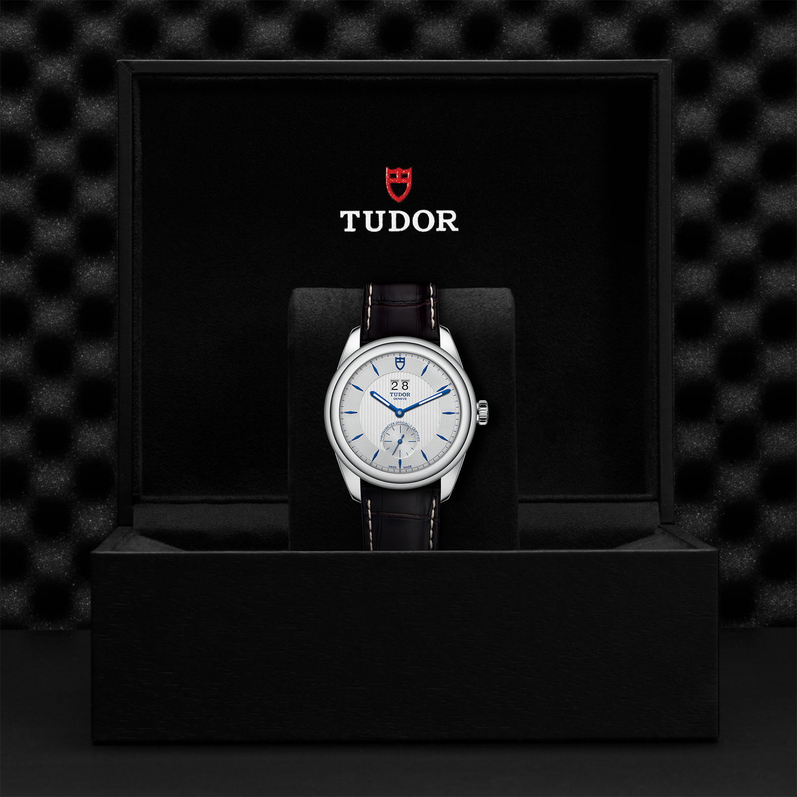 M57100 0016 Tudor Watch Carousel 4 4 10 2023 1