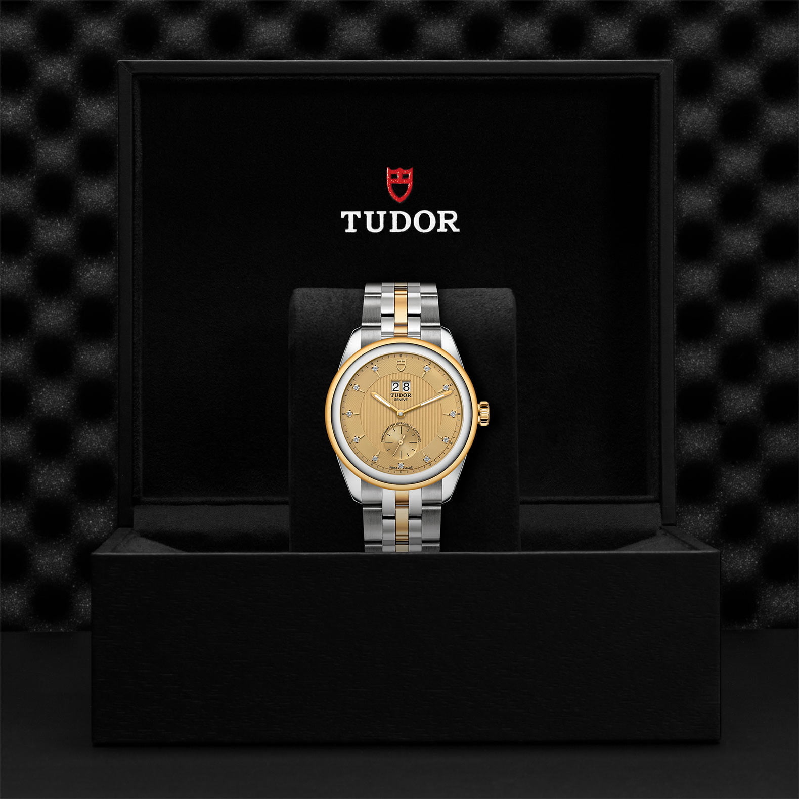 M57103 0006 Tudor Watch Carousel 4 4 10 2023 1
