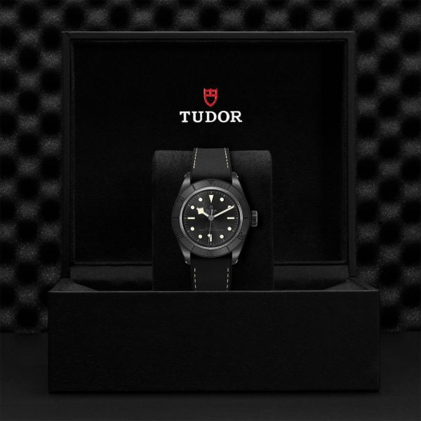 M79210CNU 0001 tudor watch carousel 4 4 10 2023 1