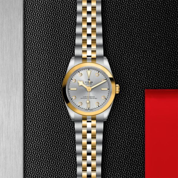 M79603 0007 tudor watch carousel 2 4 10 2023 1