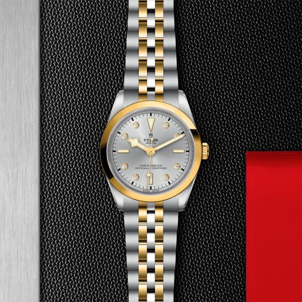 M79643 0007 tudor watch carousel 2 4 10 2023 1