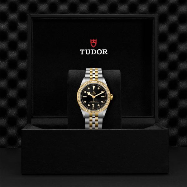 M79673 0005 tudor watch carousel 4 4 10 2023 1