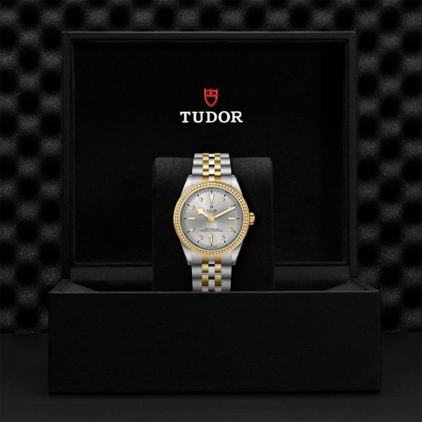 M79673 0006 tudor watch carousel 4 4 10 2023 1