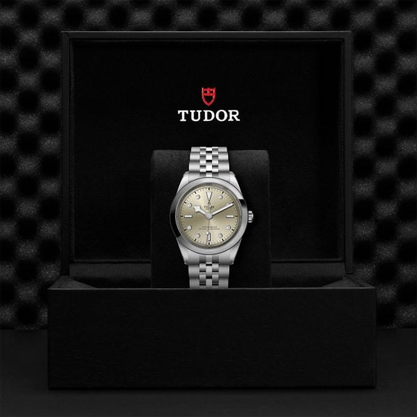 M79680 0006 tudor watch carousel 4 4 10 2023 1