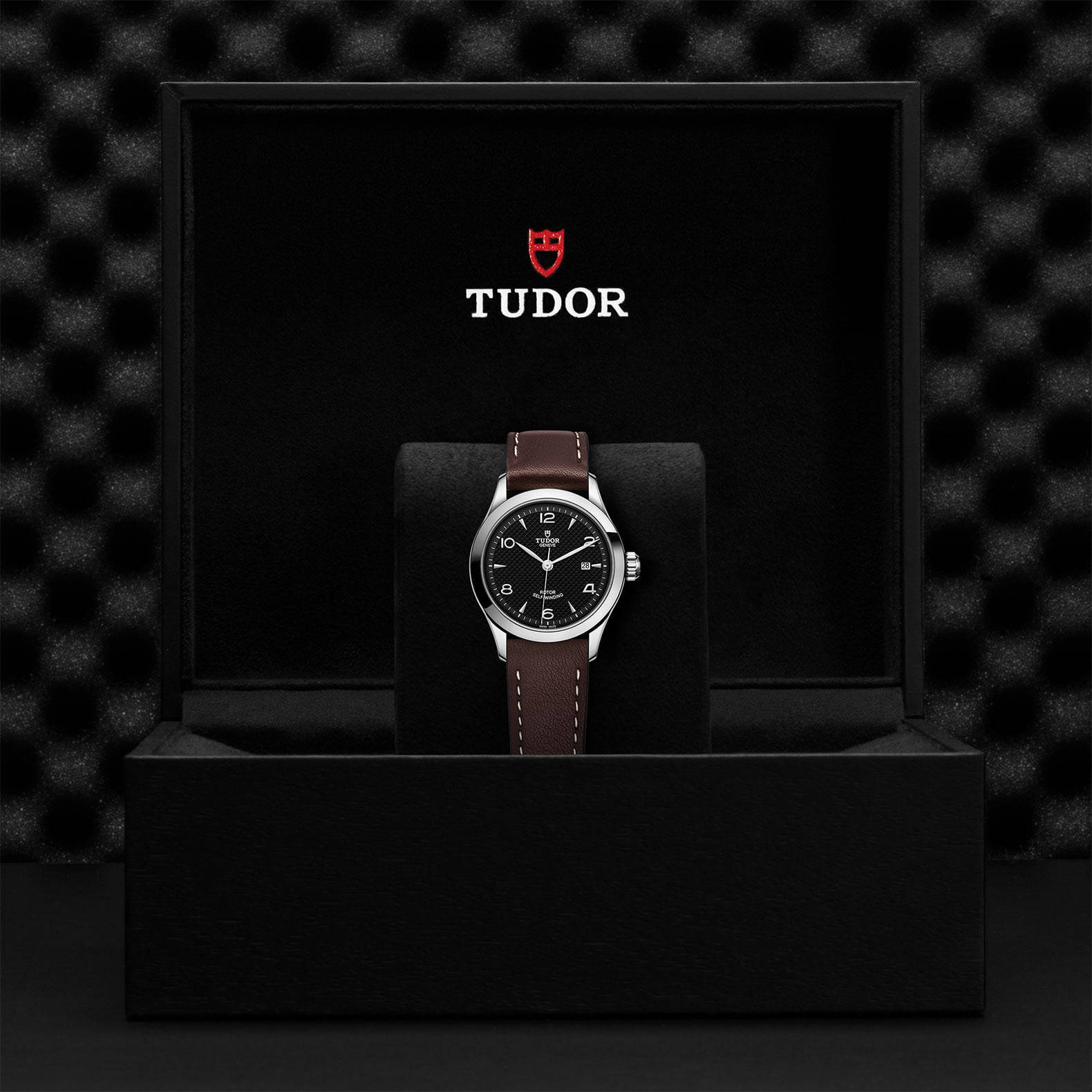 M91350 0008 Tudor Watch Carousel 4 4 10 2023 1
