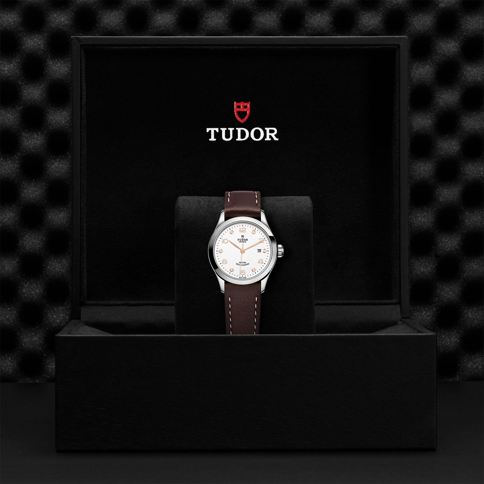M91350 0014 Tudor Watch Carousel 4 4 10 2023 1