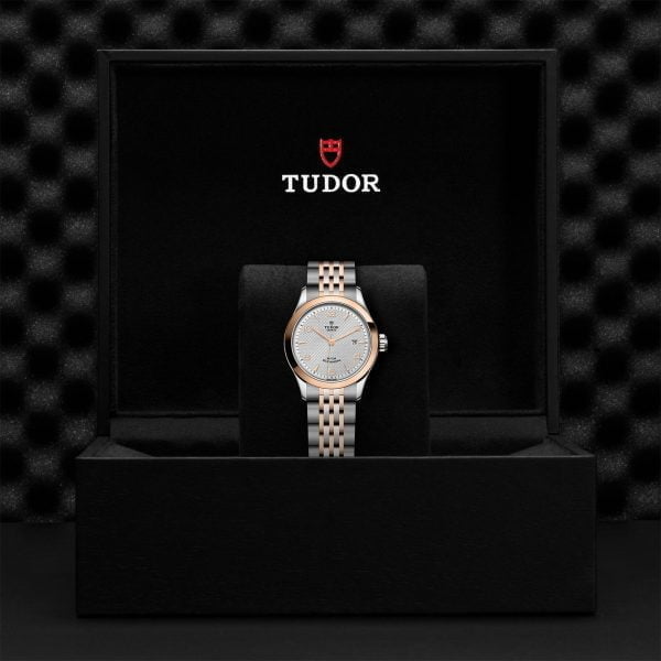 M91351 0001 tudor watch carousel 4 4 10 2023 1